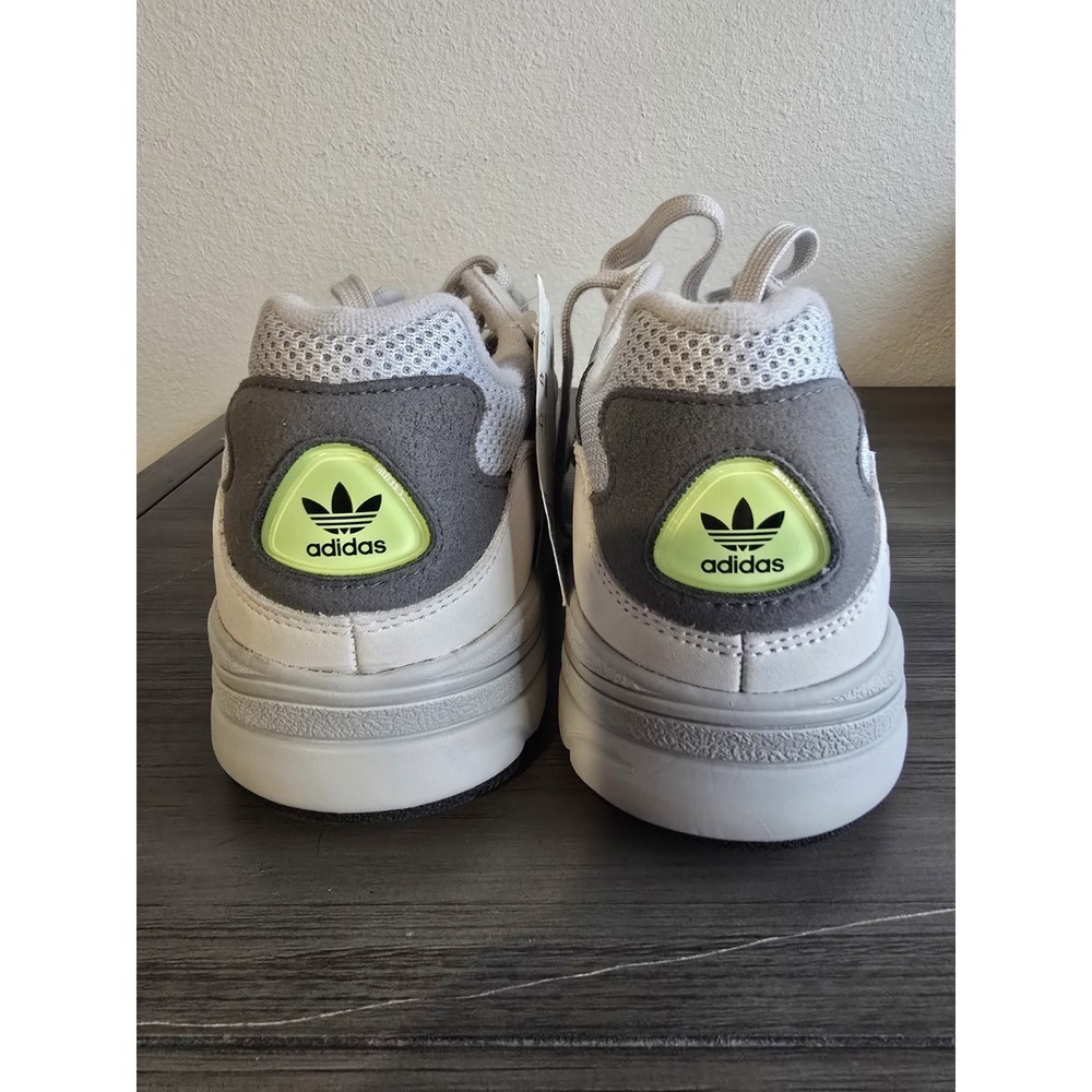 adidas Running Shoes - Picture 4 of 5